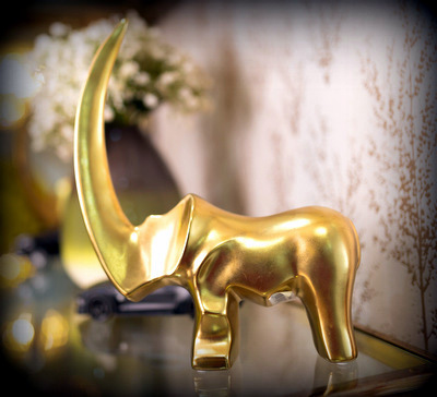 Rhino-Sculpture